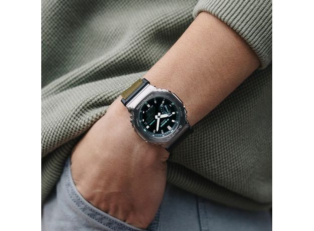 CASIO GM-2100CB-3AER, Варіант кольору: Сталевий/Зелений, фото 4 | Интернет-магазин оригинальных часов и аксессуаров