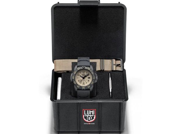 Luminox XS.3251.CBNSF.SET, фото 2 | Интернет-магазин оригинальных часов и аксессуаров