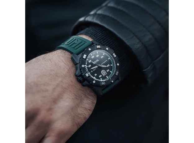 Luminox XS.3877, фото 8 | Интернет-магазин оригинальных часов и аксессуаров