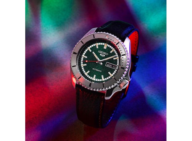 SEIKO SRPJ91K1 SEIKO 5 SPORTS MASKED RIDER LIMITED EDITION, фото 7 | Интернет-магазин оригинальных часов и аксессуаров