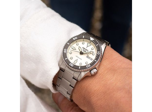 SEIKO SRPK31K1 SEIKO 5 SPORTS 38MM, фото 4 | Интернет-магазин оригинальных часов и аксессуаров