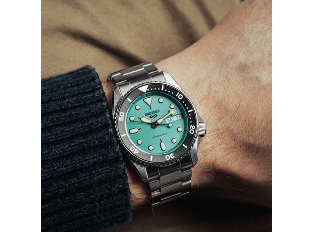 SEIKO SRPK33K1 SEIKO 5 SPORTS 38MM, фото 4 | Интернет-магазин оригинальных часов и аксессуаров