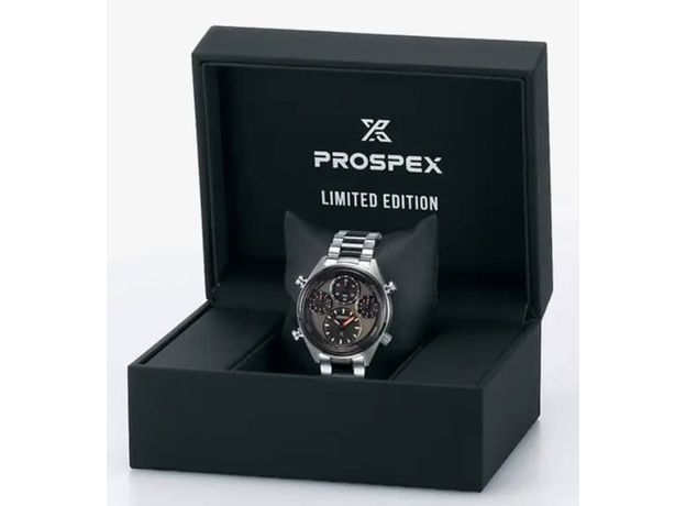 SEIKO SFJ005P1 PROSPEX SPEEDTIMER PANDA CHRONOGRAPH SOLAR LIMITED EDITION, фото 5 | Интернет-магазин оригинальных часов и аксессуаров