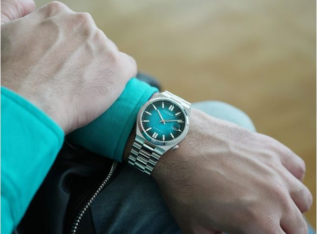 CITIZEN NJ0151-88X Tsuyosa, Вариации товара: Черный/Голубой, фото 5 | Интернет-магазин оригинальных часов и аксессуаров