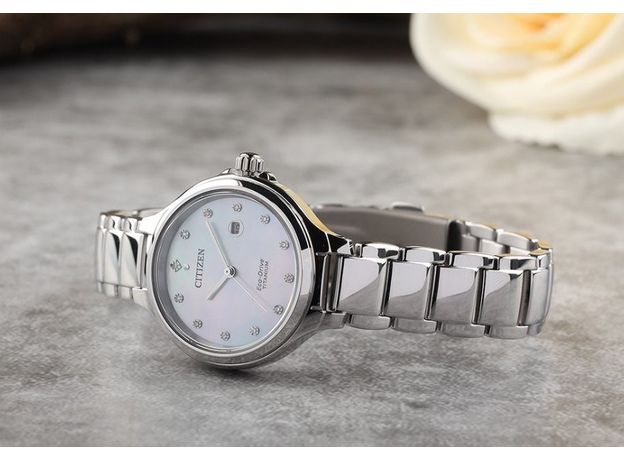 CITIZEN EW2680-84D, Вариации товара: Стальной/Разноцветный, фото 4 | Интернет-магазин оригинальных часов и аксессуаров