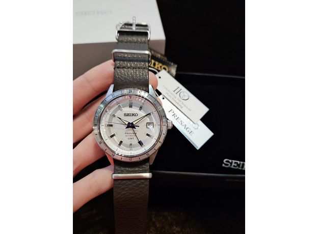 SEIKO SSK015J1 PRESAGE STYLE 60S GMT WATCHMAKING 110TH ANNIVERSARY LIMITED EDITION, фото 9 | Интернет-магазин оригинальных часов и аксессуаров