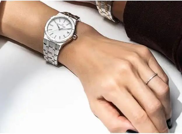 Maurice Lacroix AI1106-SS002-150-1, фото 2 | Интернет-магазин оригинальных часов и аксессуаров