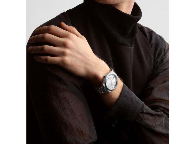 Longines L3.830.4.72.6 Conquest, фото 3 | Интернет-магазин оригинальных часов и аксессуаров