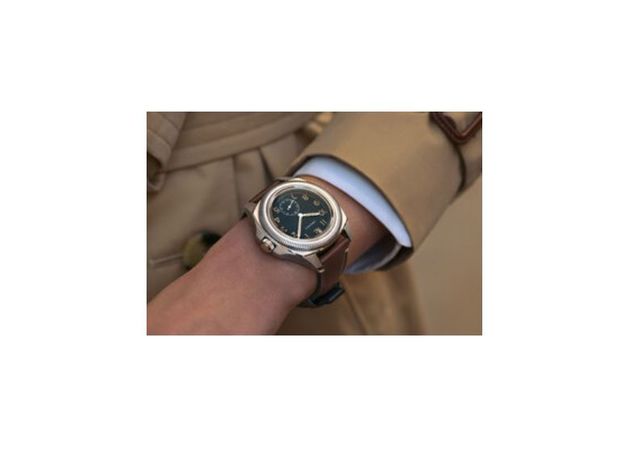 Longines L2.838.4.53.9 PILOT MAJETEK BOX EDITION, фото 6 | Интернет-магазин оригинальных часов и аксессуаров