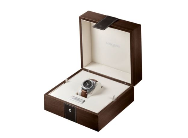 Longines L2.838.4.53.9 PILOT MAJETEK BOX EDITION, фото 7 | Интернет-магазин оригинальных часов и аксессуаров