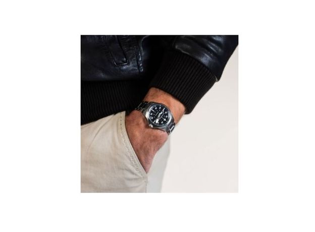 Hamilton H76215130 KHAKI AVIATION PILOT AUTO, фото 5 | Интернет-магазин оригинальных часов и аксессуаров