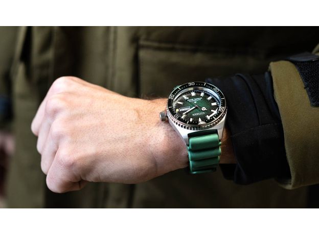 CITIZEN NY0121-09XE PROMASTER DIVER, фото 3 | Интернет-магазин оригинальных часов и аксессуаров