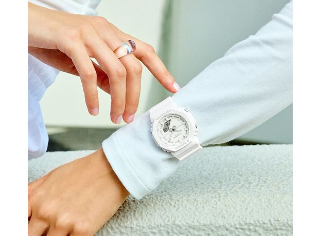 CASIO GMA-P2100-7AER, Варіант кольору: Білий, фото 5 | Интернет-магазин оригинальных часов и аксессуаров