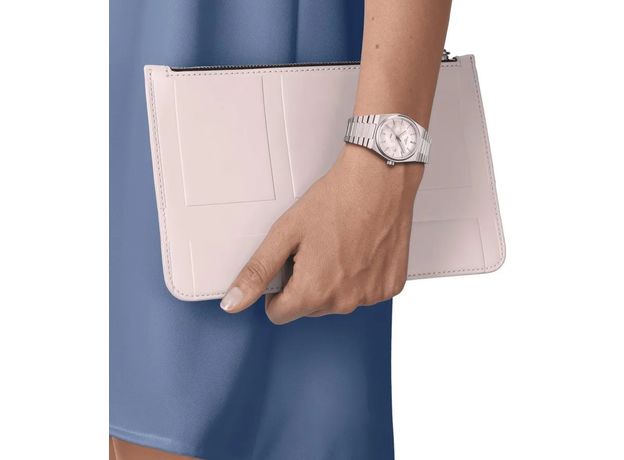 TISSOT T137.210.11.111.00 PRX 35MM, фото 4 | Интернет-магазин оригинальных часов и аксессуаров