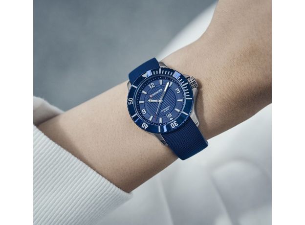 Wenger W01.0621.112 SEAFORCE Small, фото 4 | Интернет-магазин оригинальных часов и аксессуаров