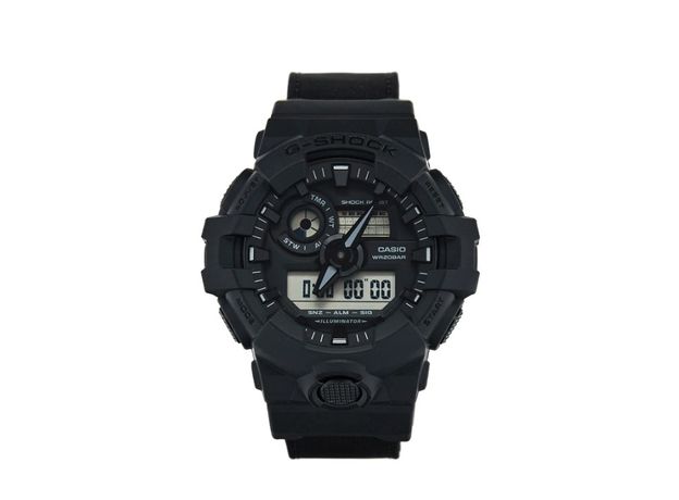 CASIO GA-700BCE-1AER, Вариации товара: Черный/Светлый, фото 3 | Интернет-магазин оригинальных часов и аксессуаров