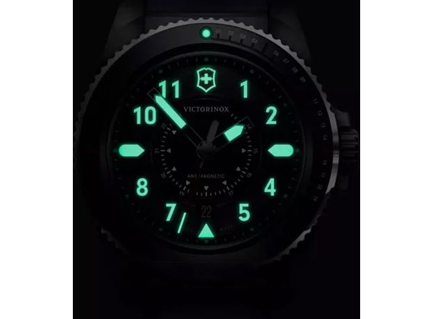 Victorinox Swiss Army VX-V242013 JOURNEY 1884, фото 8 | Интернет-магазин оригинальных часов и аксессуаров