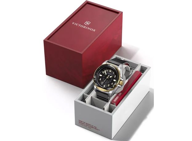 Victorinox Swiss Army VX-V242014 JOURNEY 1884, фото 9 | Интернет-магазин оригинальных часов и аксессуаров