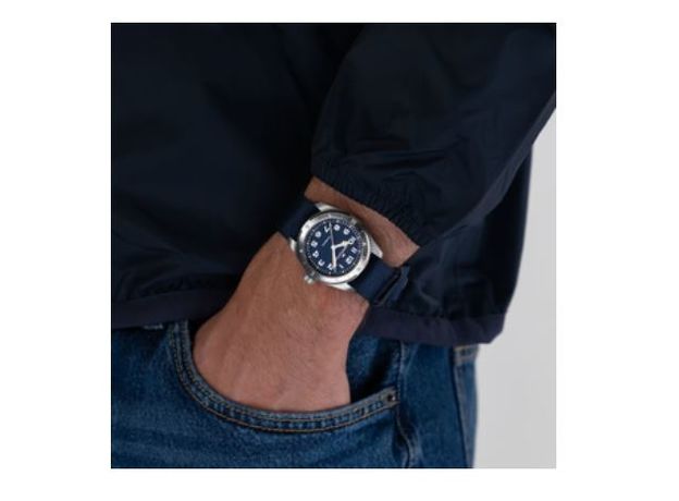 Hamilton H70225940 KHAKI FIELD EXPEDITION, фото 6 | Интернет-магазин оригинальных часов и аксессуаров