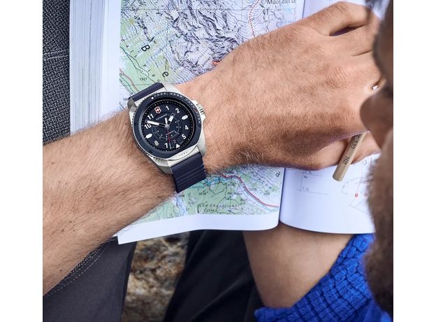 Victorinox Swiss Army VX-V241975 JOURNEY 1884 43мм, фото 3 | Интернет-магазин оригинальных часов и аксессуаров