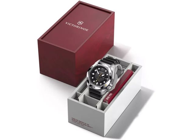 Victorinox Swiss Army VX-V241994 DIVE PRO Automatic 43мм, фото 8 | Интернет-магазин оригинальных часов и аксессуаров