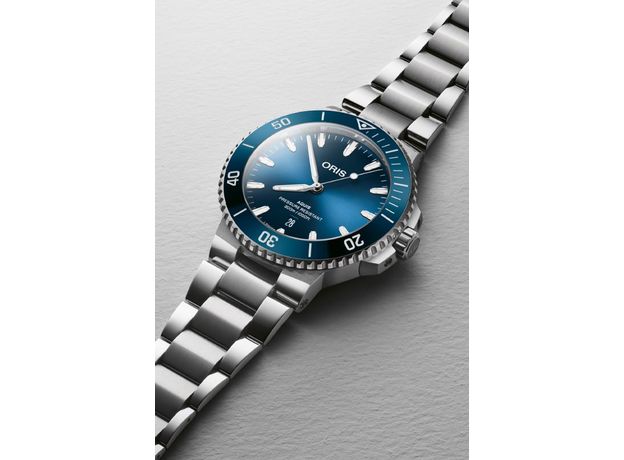 Oris Diving Aquis Date 733.7789.4135 MB 8.23.04PEB, фото 3 | Интернет-магазин оригинальных часов и аксессуаров