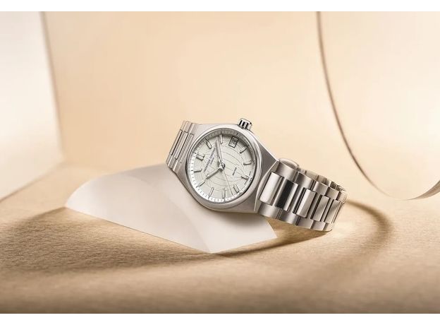 Frederique Constant FC-240SI2NH6B Highlife, фото 4 | Интернет-магазин оригинальных часов и аксессуаров