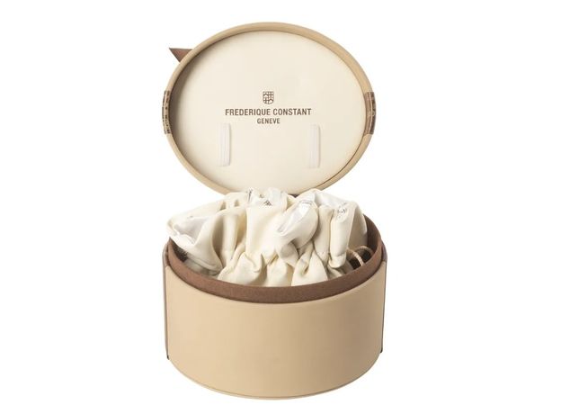 Frederique Constant FC-303PD2NH6B Highlife Ladies Automatic, фото 5 | Интернет-магазин оригинальных часов и аксессуаров