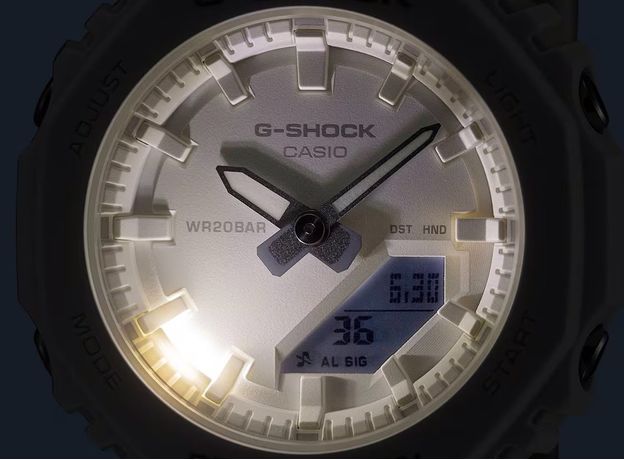 CASIO GMA-P2100ST-7AER, Варіант кольору:  Бежевий/Білий, фото 3 | Интернет-магазин оригинальных часов и аксессуаров