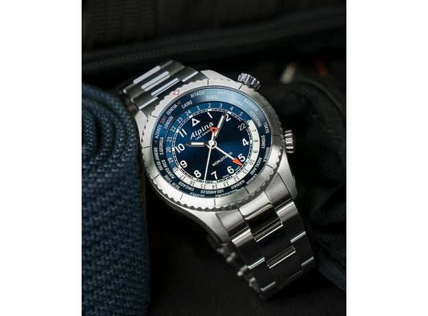 ALPINA AL-255N4S26B Startimer Pilot, фото 4 | Интернет-магазин оригинальных часов и аксессуаров