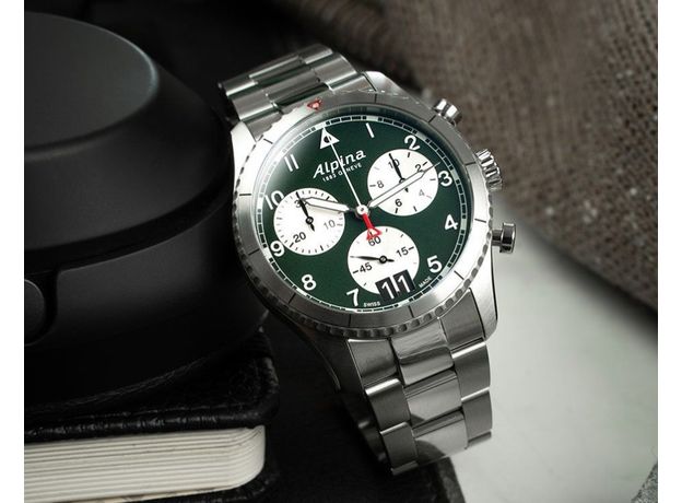 ALPINA AL-372GRS4S26B Startimer Pilot Big Date, фото 4 | Интернет-магазин оригинальных часов и аксессуаров