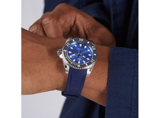 Gucci YA136359 Dive, фото 8 | Интернет-магазин оригинальных часов и аксессуаров