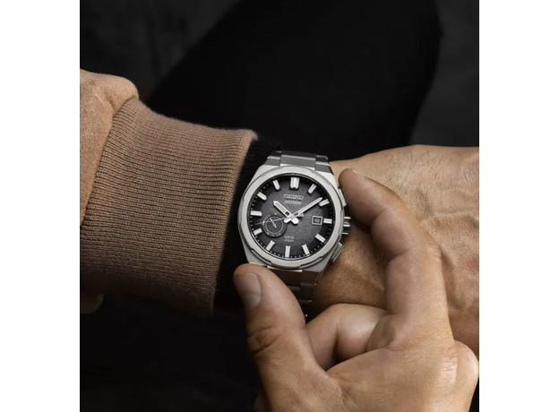 SEIKO SSJ025J1 ASTRON GPS SOLAR, фото 5 | Интернет-магазин оригинальных часов и аксессуаров