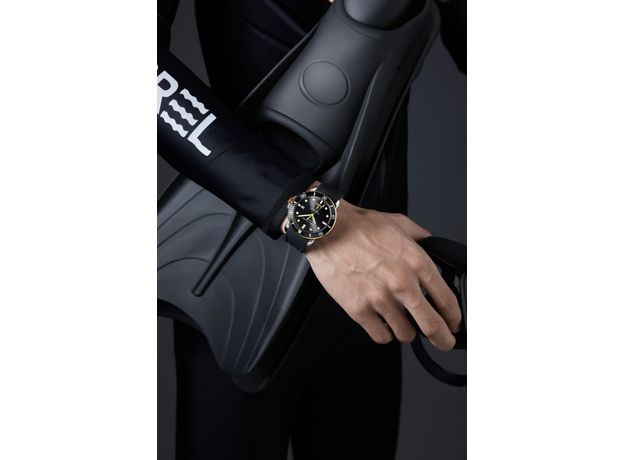 Emile Chouriet 08.1169.G.6.AK.53.8 Challenger Deep 42 mm, фото 5 | Интернет-магазин оригинальных часов и аксессуаров