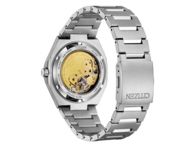 CITIZEN NJ0180-80X Super Titanium, фото 3 | Интернет-магазин оригинальных часов и аксессуаров