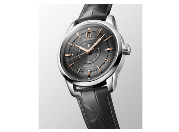 Longines L1.648.4.62.2 Conquest Heritage Central Power Reserve, фото 2 | Интернет-магазин оригинальных часов и аксессуаров