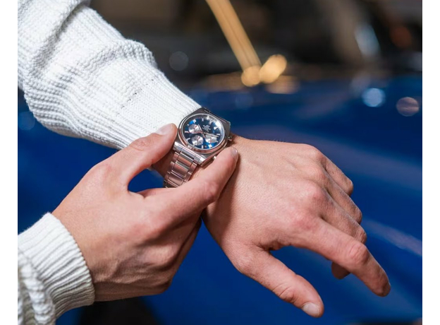 CASIO EFB-730D-2AVUEF EDIFICE, фото 4 | Интернет-магазин оригинальных часов и аксессуаров