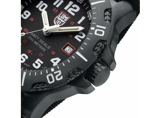 Luminox XS.4231.SET Navy Seal, фото 5 | Интернет-магазин оригинальных часов и аксессуаров