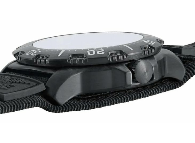 Luminox XS.4231.SET Navy Seal, фото 8 | Интернет-магазин оригинальных часов и аксессуаров