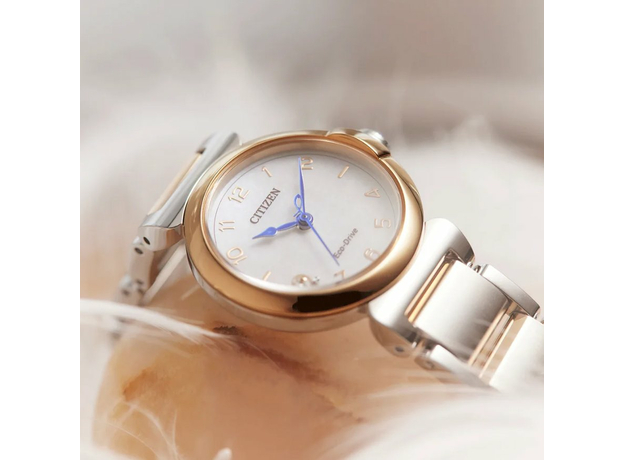 CITIZEN EM1136-87D, фото 5 | Интернет-магазин оригинальных часов и аксессуаров