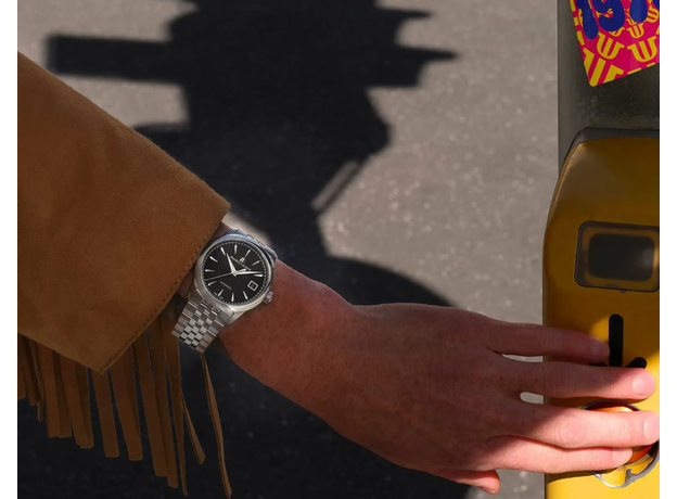 Maurice Lacroix 756008-SS002-330-1 1975 Automatic 40mm, фото 4 | Интернет-магазин оригинальных часов и аксессуаров