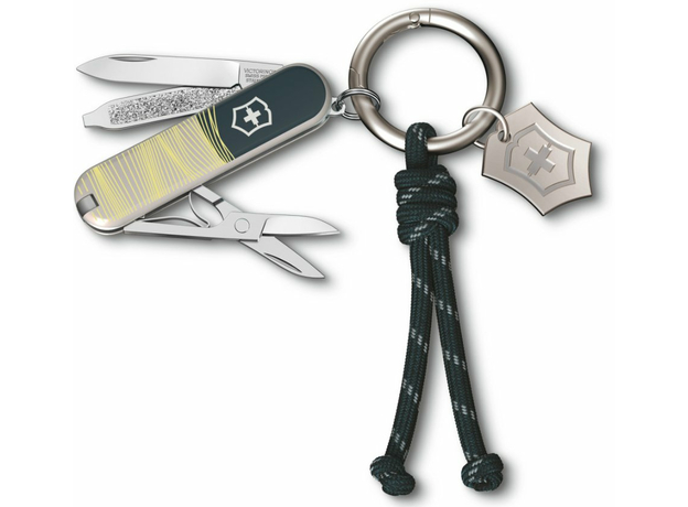 Складной нож Victorinox Classic SD Vx06223.E223 (0.6223.E223), фото 2 | Интернет-магазин оригинальных часов и аксессуаров