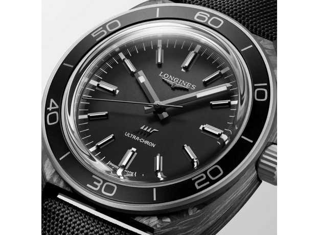 Longines L2.839.4.52.2 Ultra-Chron Carbon, фото 3 | Интернет-магазин оригинальных часов и аксессуаров