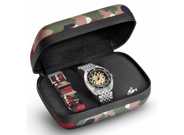 DOXA 785.60.031.10 ARMY HUNTER GREEN BRONZE BEZEL, фото 3 | Интернет-магазин оригинальных часов и аксессуаров