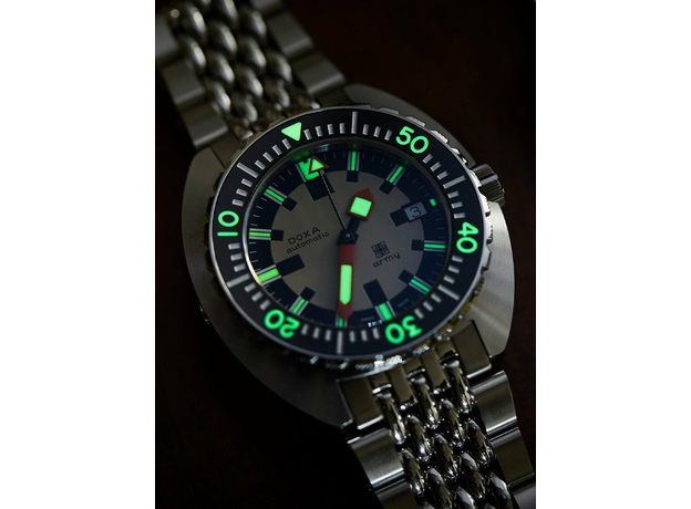 DOXA 785.60.031.10 ARMY HUNTER GREEN BRONZE BEZEL, фото 5 | Интернет-магазин оригинальных часов и аксессуаров