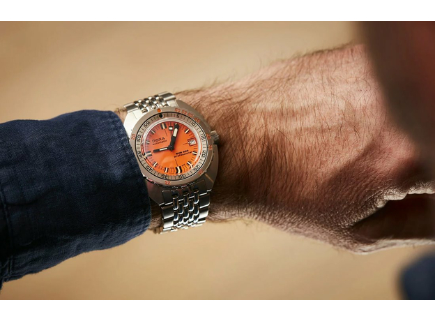 DOXA 821.10.351.10 SUB 300 PROFESSIONAL COSC CERTIFIED CHRONOMETER, фото 13 | Интернет-магазин оригинальных часов и аксессуаров