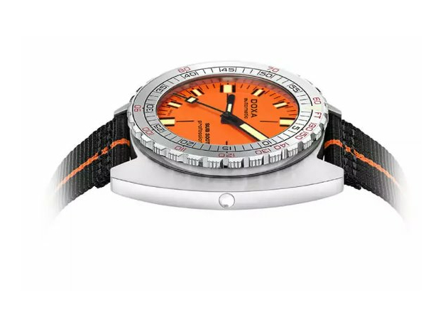 DOXA 840.10.351.10-SE10 SUB 300T ARISTERA PROFESSIONAL, фото 7 | Интернет-магазин оригинальных часов и аксессуаров