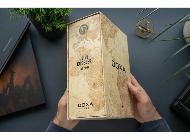 DOXA 840.80.031.15 SUB 300T CLIVE CUSSLER, фото 15 | Интернет-магазин оригинальных часов и аксессуаров