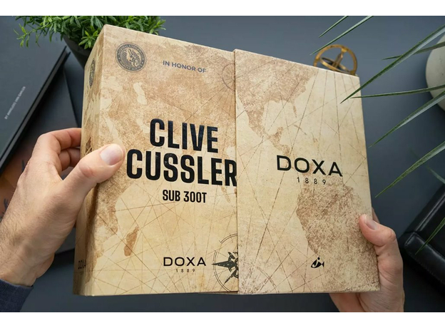 DOXA 840.80.031.15 SUB 300T CLIVE CUSSLER, фото 16 | Интернет-магазин оригинальных часов и аксессуаров