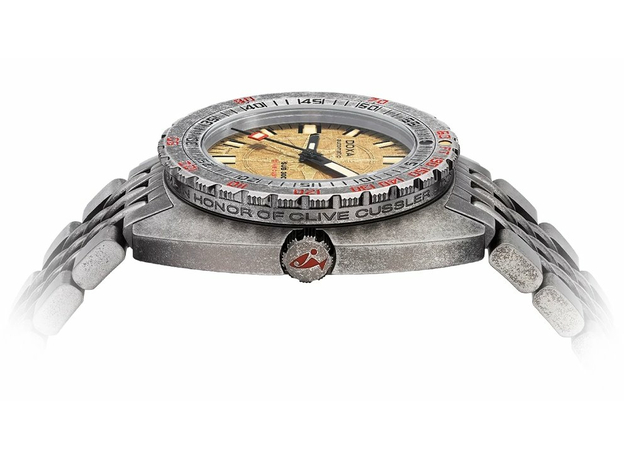 DOXA 840.80.031.15 SUB 300T CLIVE CUSSLER, фото 4 | Интернет-магазин оригинальных часов и аксессуаров